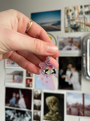 Lion & Lamb Locket Kindle Charm