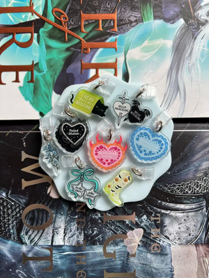Hopeless Romantic Kindle Charm