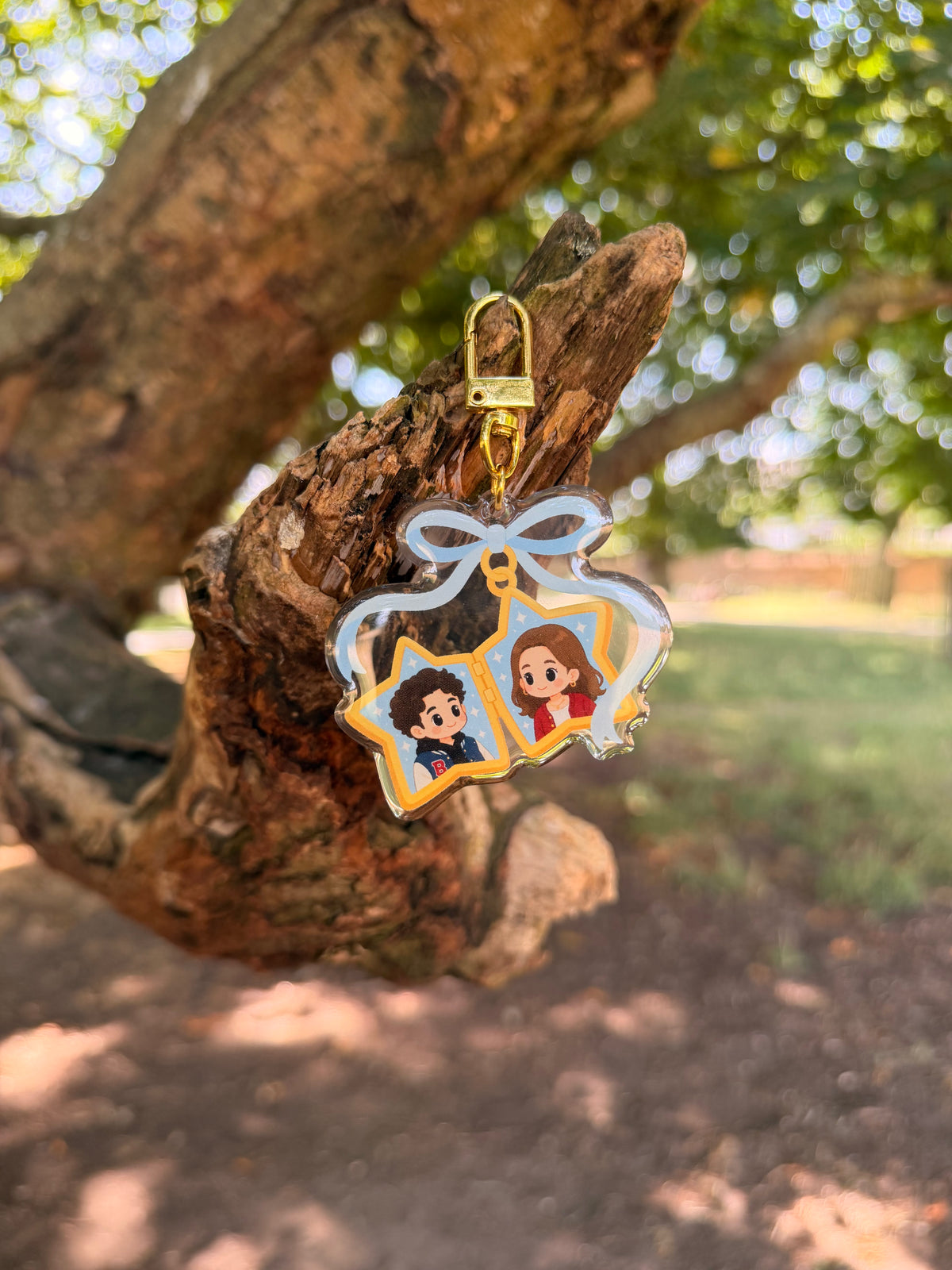 The Lovers Off Campus Locket Keychain